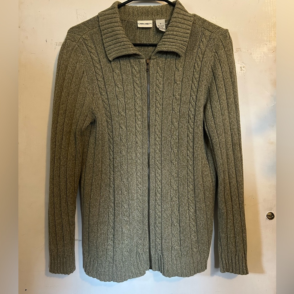 Cherokee Women’s Green Zip Up Sweater